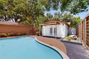 10520 Lippitt Avenue - Photo 29