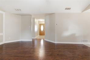 2502 Cranberry Lane - Photo 11