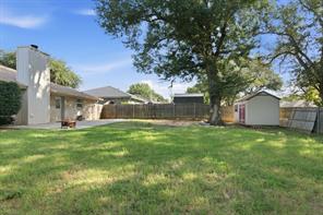2502 Cranberry Lane - Photo 24