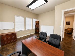 305 W Spring Creek Parkway - Photo 10
