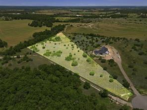 625 Hollow Drive - Photo 1