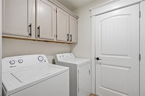 986 Eagles Way - Photo 10
