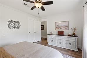 986 Eagles Way - Photo 6