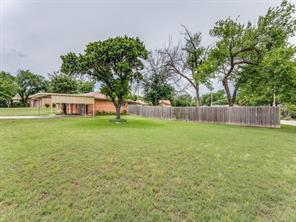 325 Walnut Avenue - Photo 3
