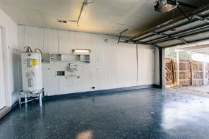 2103 Cedarcrest Drive - Photo 32