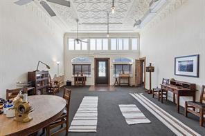 118 W Grand Street - Photo 10