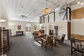 118 W Grand Street - Photo 12