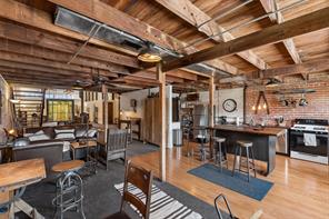 118 W Grand Street - Photo 17