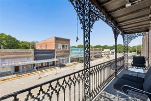 118 W Grand Street - Photo 8