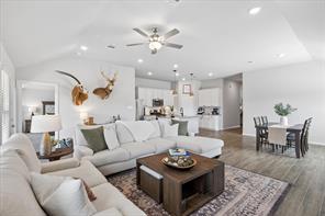8924 Flying Eagle Lane - Photo 9