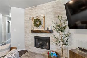 10212 Pear Street - Photo 9