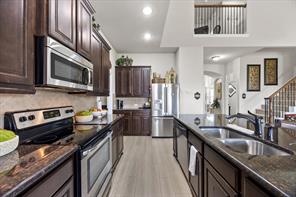 1507 Firenza Court - Photo 11