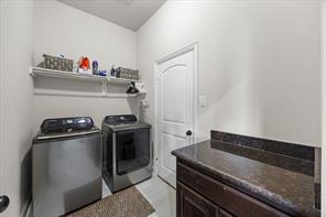 1507 Firenza Court - Photo 13