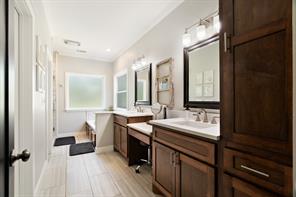 12234 Farm Road 195 - Photo 10