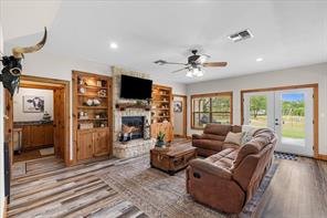 7303 S US Highway 287 - Photo 11