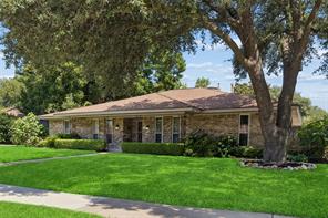 2829 Teakwood Lane - Photo 3