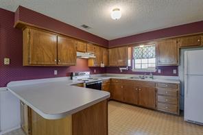 301 Vinyard Drive - Photo 11