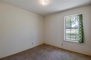 301 Vinyard Drive - Photo 16