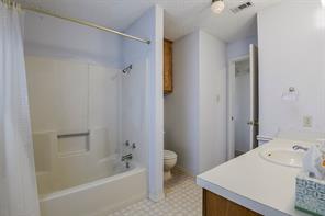 301 Vinyard Drive - Photo 20