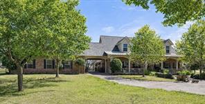9001 Sawgrass Court - Photo 1