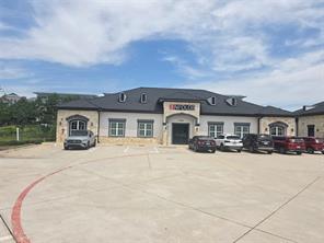 1193 W CARPENTER Freeway - Photo 1
