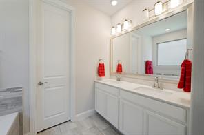 2328 Willow Garden Drive - Photo 17