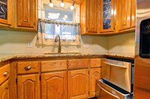 1110 Wade Hampton Street - Photo 12