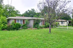 1110 Wade Hampton Street - Photo 3