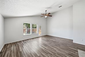 5228 Boxwood Lane - Photo 11