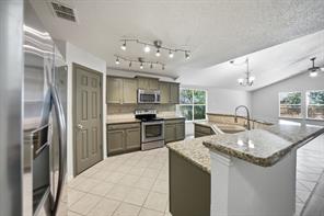 5228 Boxwood Lane - Photo 6