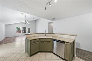 5228 Boxwood Lane - Photo 8