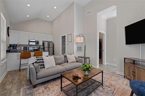 2312 S 12th Street - Photo 5