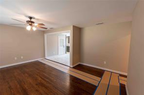 514 MCCONNELL Street - Photo 10