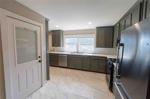 514 MCCONNELL Street - Photo 14