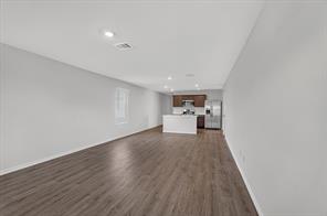 1121 Southfield Drive - Photo 3