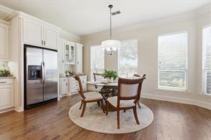 6076 Beacon Hill Drive - Photo 12