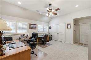 6076 Beacon Hill Drive - Photo 30