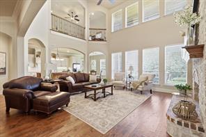 6076 Beacon Hill Drive - Photo 5