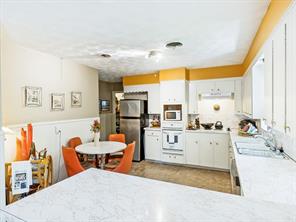 8125 Hunnicut Road - Photo 14