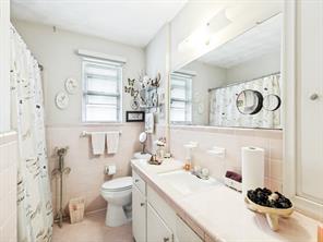 8125 Hunnicut Road - Photo 19