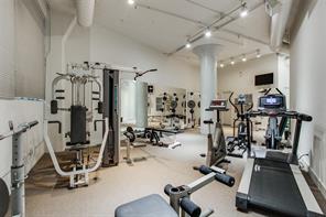 2220 Canton Street - Photo 18