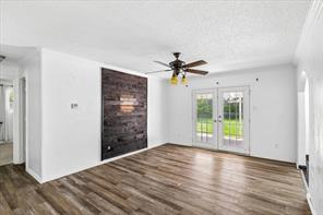 716 Heathcliff Drive - Photo 2