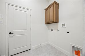 8916 Amistad Lane - Photo 20