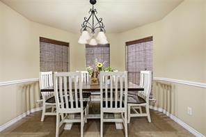 1389 Thomas Road - Photo 10