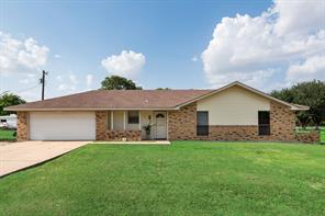 121 Tracy Drive - Photo 1