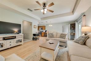 121 Tracy Drive - Photo 6