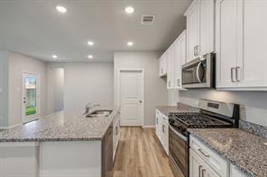 3010 Isla Terrace - Photo 5