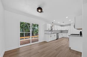 425 N Hamilton Street - Photo 7