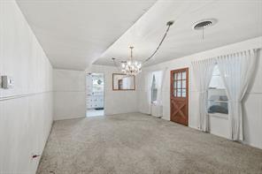1301 Colonial Court - Photo 15