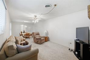 1301 Colonial Court - Photo 22